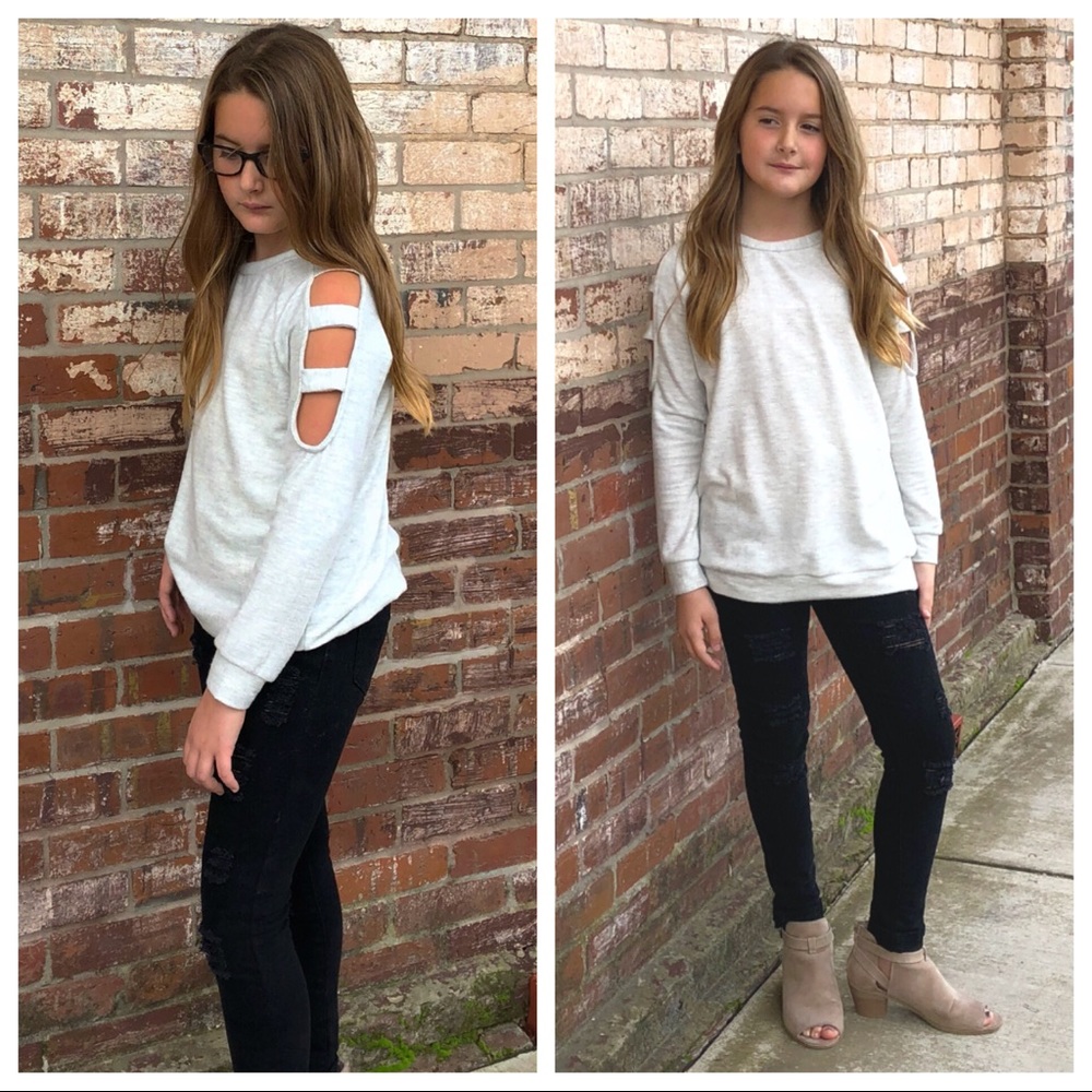 Girls’ Long sleeve top with cut-out sleeve detail